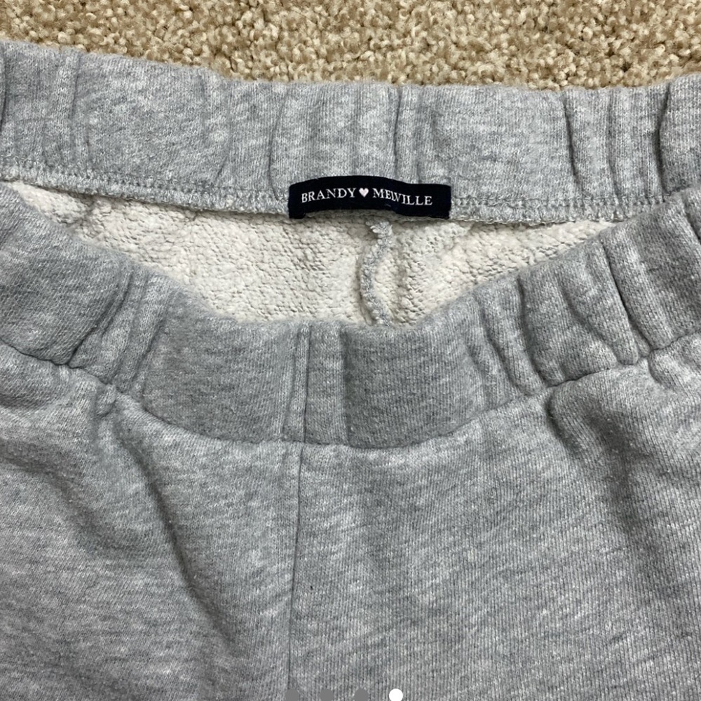 Brandy Melville Rosa Sweatpants